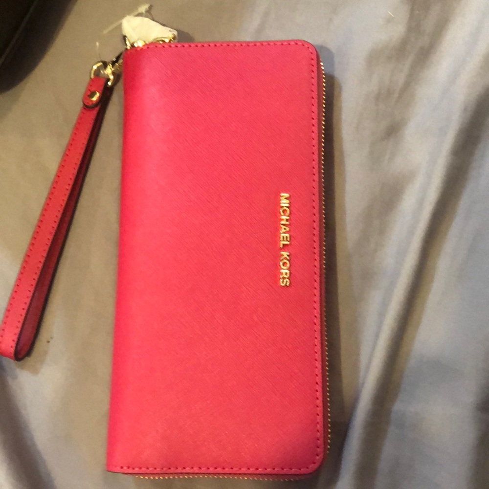 Michael kors wallet